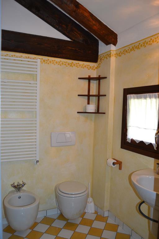 Agriturismo La Pieve Dogliani Pokoj fotografie